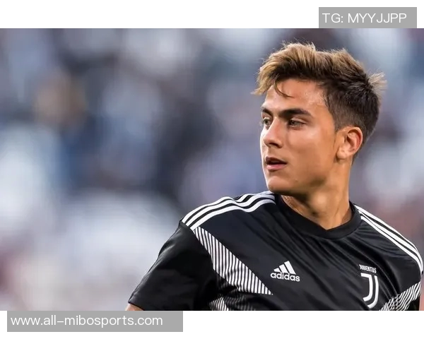 韦斯利进球后致敬迪巴拉面具庆祝赛后社媒互动引发热议