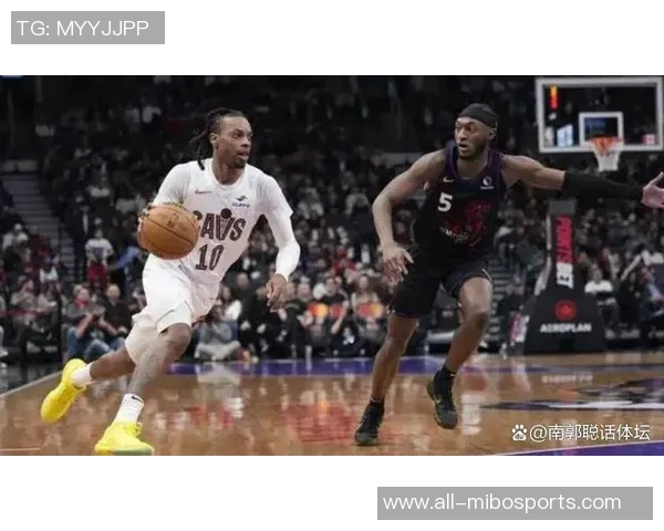 加兰半场表现出色12投5中贡献11分3助攻且零失误状态在线