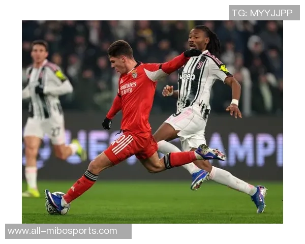 老图拉姆携子马库斯现场助威尤文图斯比赛精彩瞬间回顾