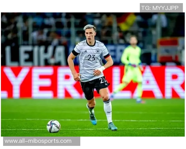 凯尔回应转会狼堡传闻强调球队希望续约施洛特贝克